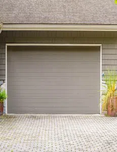 State Garage Door Service St Petersburg, FL 727-362-3657 - gar-overhead-01